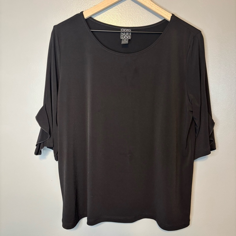 Clara Sunwoo Medium Ruffle Half Sleeve Top Black Made in USA